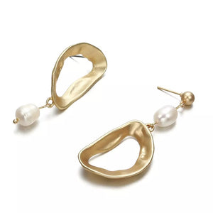 Natalia Dangle Earring