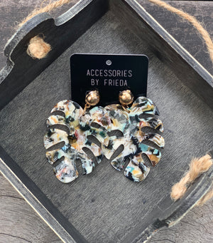 Penelope Dangle Earring