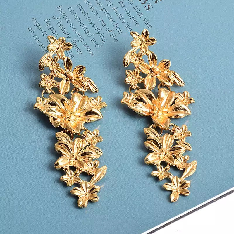 Bianca Dangle Earring